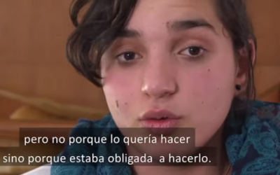 Adriana, la joven gitana que se emociona cuando habla de Dios