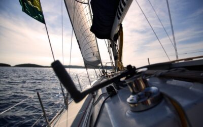 32 jóvenes rumbo a la JMJ tripulando un barco