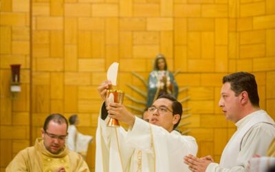 Jueves Santo. Felicita a tu sacerdote.