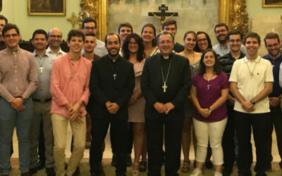 El obispo de Getafe invita a los jóvenes que se van de misión a ponerse en manos de Dios