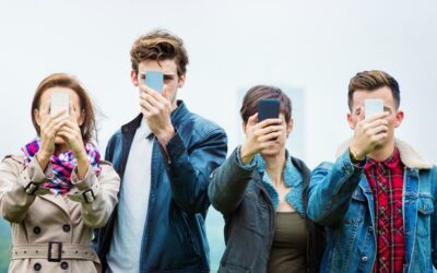 Una mirada que mira al «Joven»